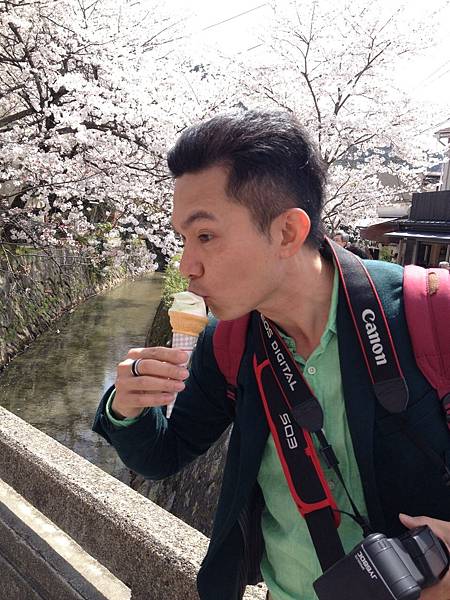 幹，花錢來是對的！沿著哲學之道走到南禪寺，在360顆染井吉野