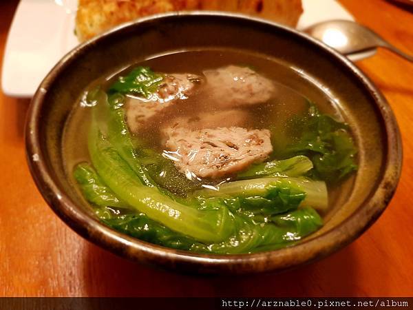 20171101_190905.jpg 20171101_190905.jpg