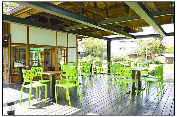 〈雲林斗六〉凹凸咖啡館 〈雲林斗六〉凹凸咖啡館