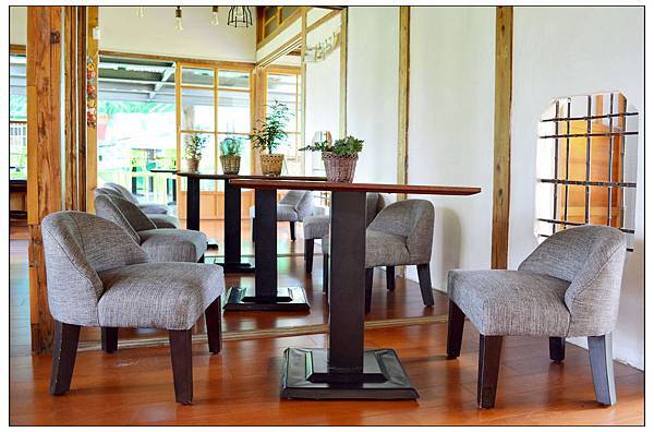 〈雲林斗六〉凹凸咖啡館 〈雲林斗六〉凹凸咖啡館