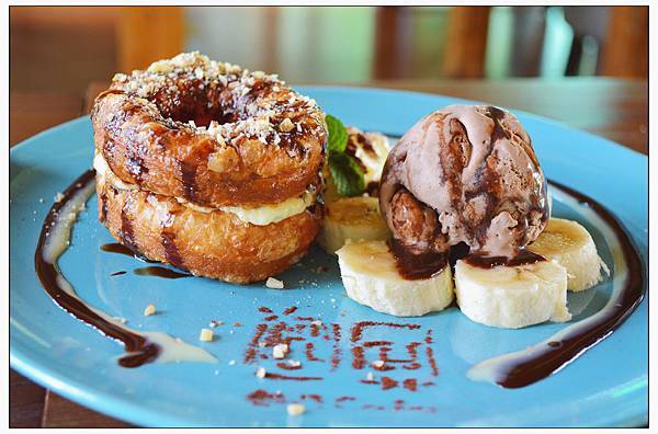 〈雲林斗六〉凹凸咖啡館 〈雲林斗六〉凹凸咖啡館