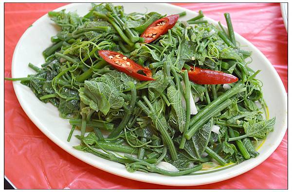 南投竹山~陳記甕缸雞鄉土料理 南投竹山~陳記甕缸雞鄉土料理