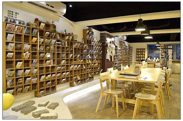 台中南區~時空郵輪‧明信片主題咖啡廳 台中南區~時空郵輪‧明信片主題咖啡廳