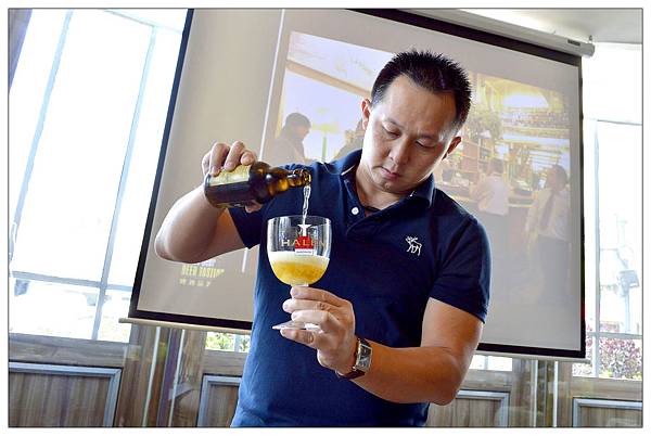 布娜飛比利時啤酒餐廳//台中公益店 布娜飛比利時啤酒餐廳//台中公益店