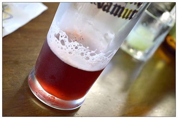 布娜飛比利時啤酒餐廳//台中公益店 布娜飛比利時啤酒餐廳//台中公益店