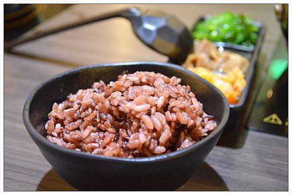 台中西屯區~魔樂鍋//結合魔術、音樂的火鍋店 台中西屯區~魔樂鍋//結合魔術、音樂的火鍋店