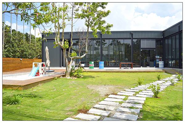 台中后里~空間咖啡//親子餐廳 台中后里~空間咖啡//親子餐廳