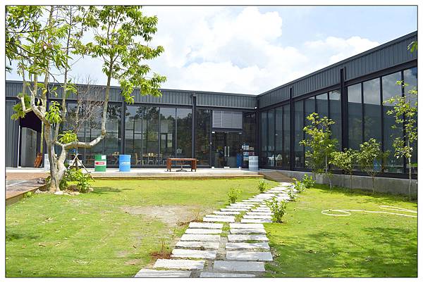 台中后里~空間咖啡//親子餐廳 台中后里~空間咖啡//親子餐廳