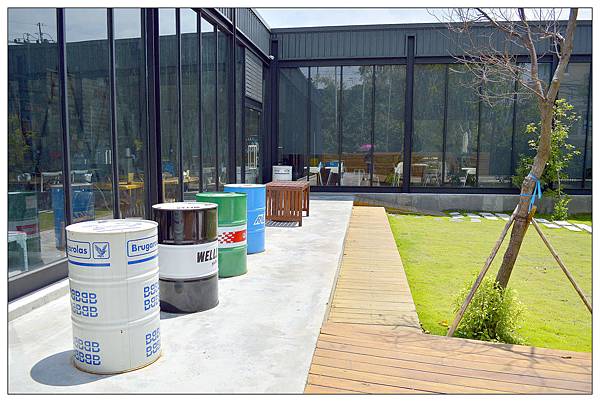 台中后里~空間咖啡//親子餐廳 台中后里~空間咖啡//親子餐廳