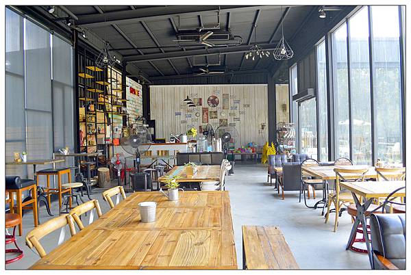 台中后里~空間咖啡//親子餐廳 台中后里~空間咖啡//親子餐廳