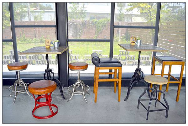 台中后里~空間咖啡//親子餐廳 台中后里~空間咖啡//親子餐廳