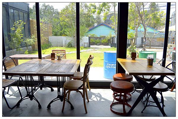 台中后里~空間咖啡//親子餐廳 台中后里~空間咖啡//親子餐廳