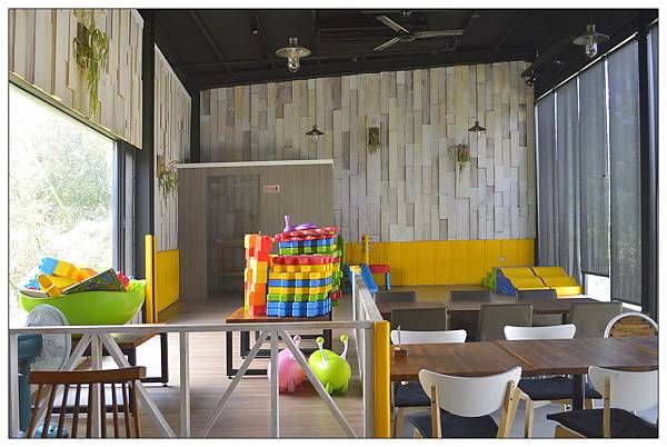 台中后里~空間咖啡//親子餐廳 台中后里~空間咖啡//親子餐廳