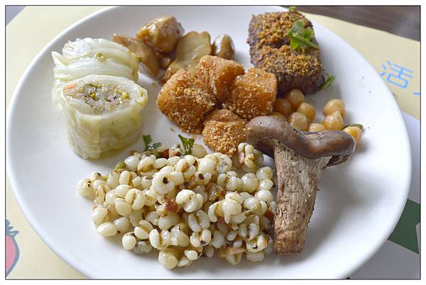 彰化~淘米樂蔬食園地//吃到飽 彰化~淘米樂蔬食園地//吃到飽