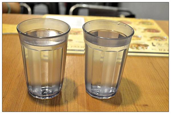 TINO'S PIZZA CAFE 堤諾比薩~台中大墩店 TINO'S PIZZA CAFE 堤諾比薩~台中大墩店