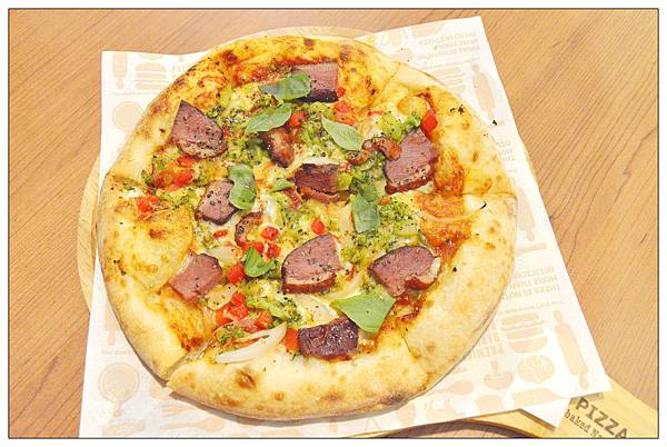 TINO'S PIZZA CAFE 堤諾比薩~台中大墩店 TINO'S PIZZA CAFE 堤諾比薩~台中大墩店