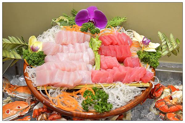 彰化員林~貝康休閒會館//夕陽//夜景//用餐 彰化員林~貝康休閒會館//夕陽//夜景//用餐