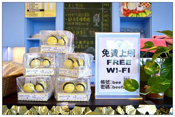 宜蘭員山景點‧餐廳))養蜂人家‧蜂采館_蜜香烤蛋糕_蜂巢鮮奶霜淇淋 宜蘭員山景點‧餐廳))養蜂人家‧蜂采館_蜜香烤蛋糕_蜂巢鮮奶霜淇淋