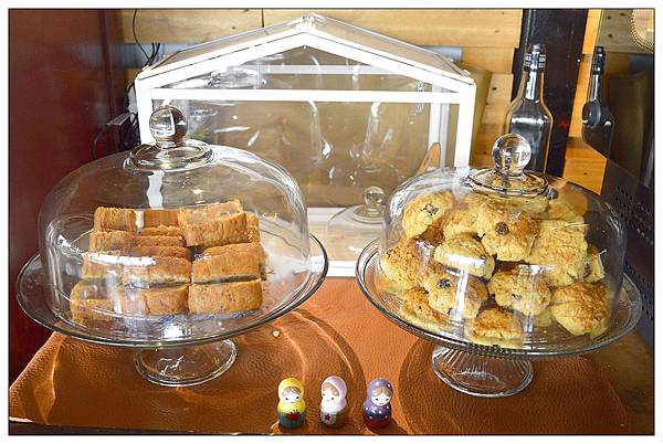 嘉義民雄鄉咖啡店))魚罐頭咖啡館_甜點、咖啡、古早味肉粽