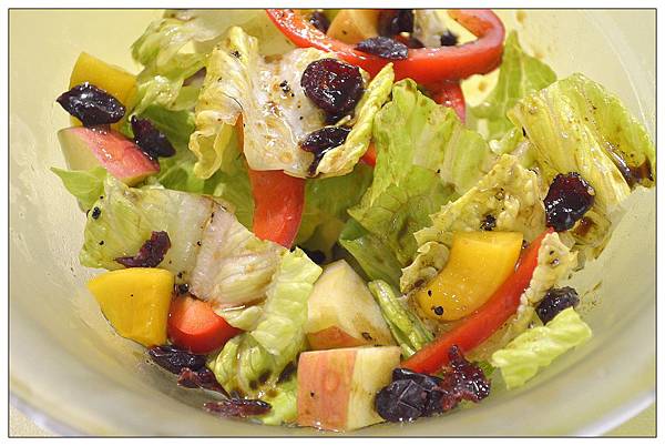 台中西區平價餐廳))凱撒盒子CAESARBOX_台中美食 台中西區平價餐廳))凱撒盒子CAESARBOX_台中美食