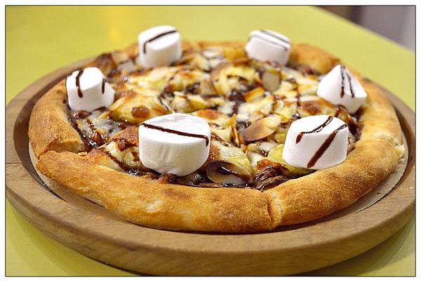 台中西區平價餐廳))凱撒盒子CAESARBOX_台中美食 台中西區平價餐廳))凱撒盒子CAESARBOX_台中美食