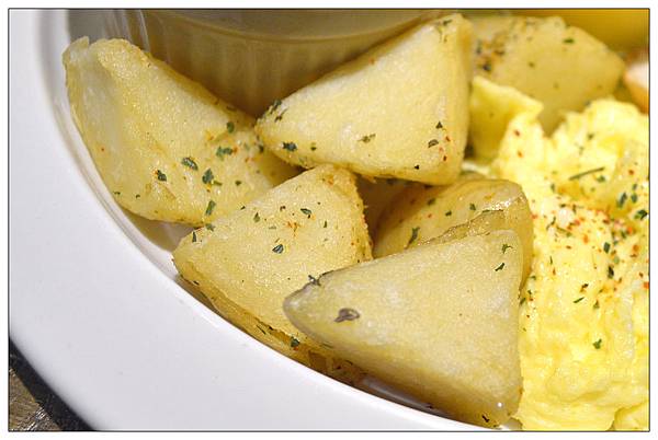 嘉義市東區早午餐、咖啡店))暖肚皮咖啡、小食、早午餐 嘉義市東區早午餐、咖啡店))暖肚皮咖啡、小食、早午餐