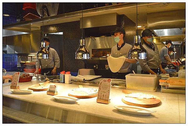 台中西屯區吃到飽餐廳))饗食天堂_台中大遠百店 台中西屯區吃到飽餐廳))饗食天堂_台中大遠百店