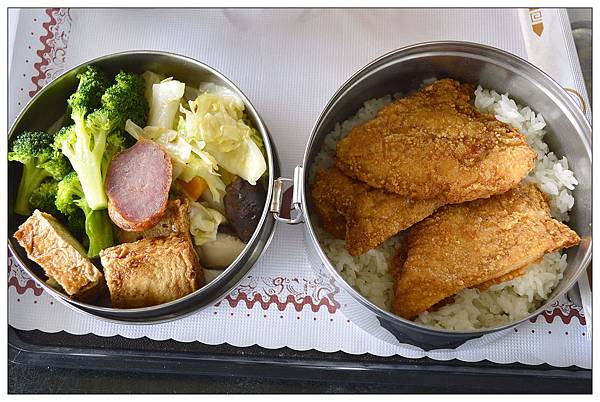 苗栗通霄景觀餐廳))石蓮園火車餐廳_鐵支路便當_民宿 苗栗通霄景觀餐廳))石蓮園火車餐廳_鐵支路便當_民宿