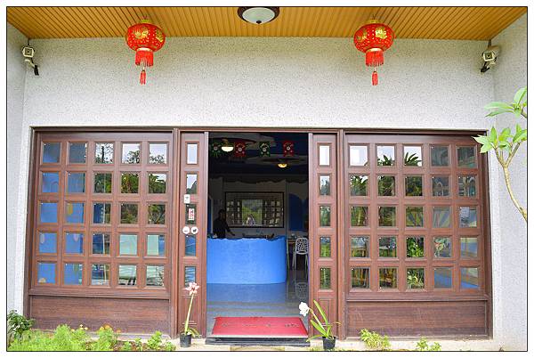 新竹香山區餐廳))古今車用中景觀餐廳_素食_古董老爺車展覽 新竹香山區餐廳))古今車用中景觀餐廳_素食_古董老爺車展覽