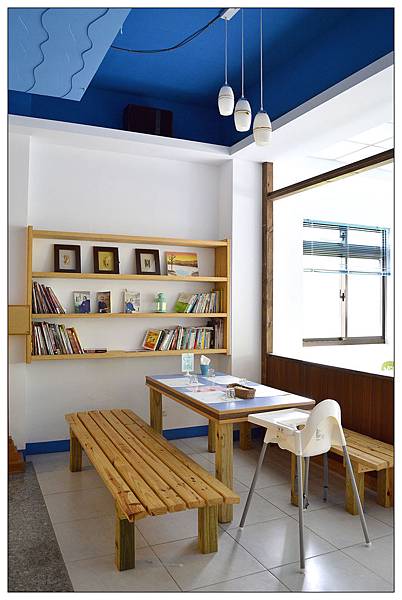 新竹香山區餐廳))古今車用中景觀餐廳_素食_古董老爺車展覽 新竹香山區餐廳))古今車用中景觀餐廳_素食_古董老爺車展覽