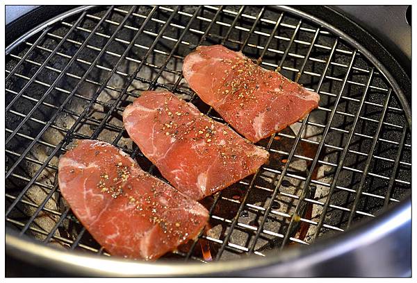 台北萬華區燒烤店))我!就厲害_西門珍饌店~吃到飽 台北萬華區燒烤店))我!就厲害_西門珍饌店~吃到飽