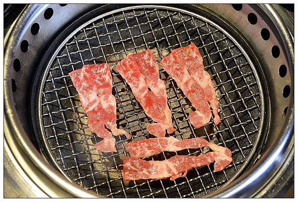 台北萬華區燒烤店))我!就厲害_西門珍饌店~吃到飽 台北萬華區燒烤店))我!就厲害_西門珍饌店~吃到飽