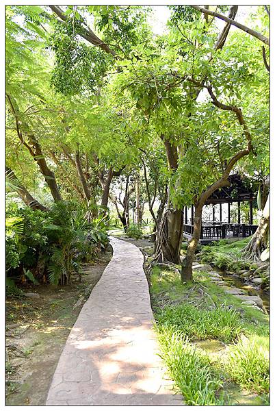 彰化複合式餐廳))卦山月圓_景觀餐廳