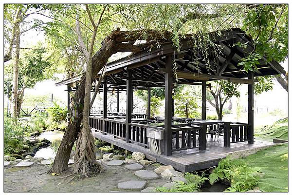 彰化複合式餐廳))卦山月圓_景觀餐廳