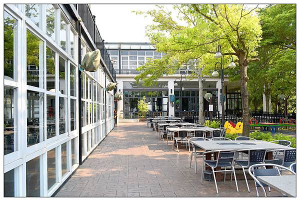 彰化複合式餐廳))卦山月圓_景觀餐廳