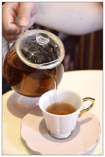 新竹新豐鄉))Chez moi。88-2_來我家吧!吃甜點//愛玩客小鐘介紹{絕美飄浮婚紗!深山拍照秘境大公開} 新竹新豐鄉))Chez moi。88-2_來我家吧!吃甜點//愛玩客小鐘介紹{絕美飄浮婚紗!深山拍照秘境大公開}