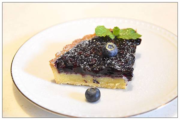 新竹新豐鄉))Chez moi。88-2_來我家吧!吃甜點//愛玩客小鐘介紹{絕美飄浮婚紗!深山拍照秘境大公開} 新竹新豐鄉))Chez moi。88-2_來我家吧!吃甜點//愛玩客小鐘介紹{絕美飄浮婚紗!深山拍照秘境大公開}