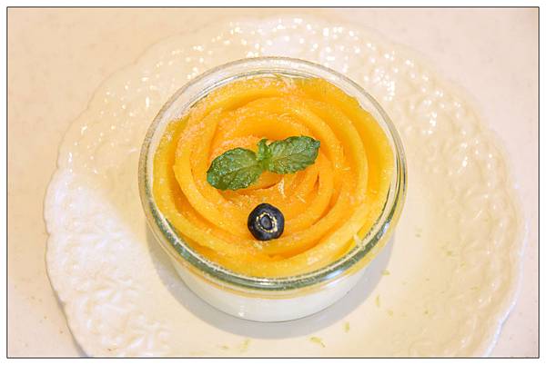 新竹新豐鄉))Chez moi。88-2_來我家吧!吃甜點//愛玩客小鐘介紹{絕美飄浮婚紗!深山拍照秘境大公開} 新竹新豐鄉))Chez moi。88-2_來我家吧!吃甜點//愛玩客小鐘介紹{絕美飄浮婚紗!深山拍照秘境大公開}