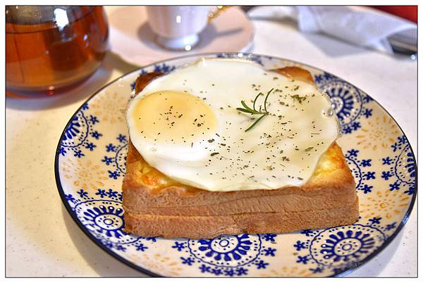 新竹新豐鄉))Chez moi。88-2_來我家吧!吃甜點//愛玩客小鐘介紹{絕美飄浮婚紗!深山拍照秘境大公開} 新竹新豐鄉))Chez moi。88-2_來我家吧!吃甜點//愛玩客小鐘介紹{絕美飄浮婚紗!深山拍照秘境大公開}