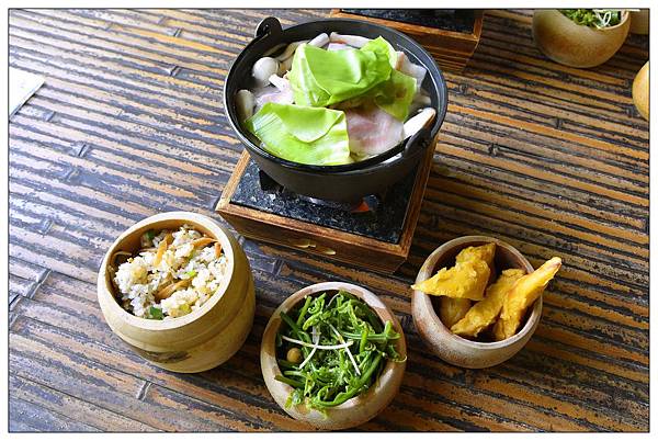 南投鹿谷鄉餐廳、景點))竹亭咖啡 & 妖怪村 南投鹿谷鄉餐廳、景點))竹亭咖啡 & 妖怪村