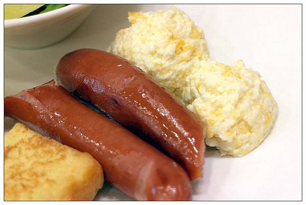 彰化早午餐))墨爾漢堡@彰化自強店 彰化早午餐))墨爾漢堡@彰化自強店