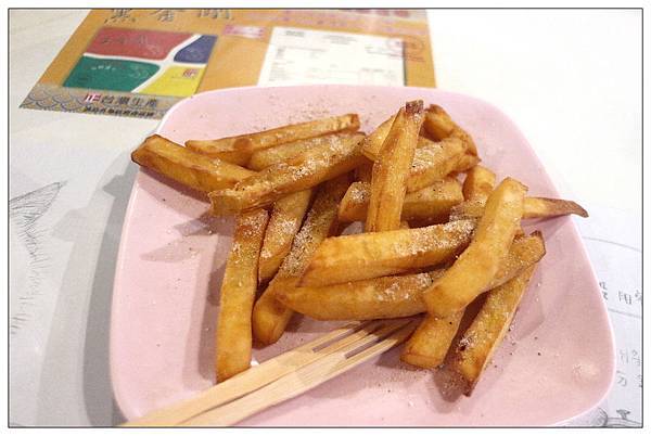 彰化義式餐廳))Iron pasta house艾隆義式麵食館@貓咪餐廳 彰化義式餐廳))Iron pasta house艾隆義式麵食館@貓咪餐廳