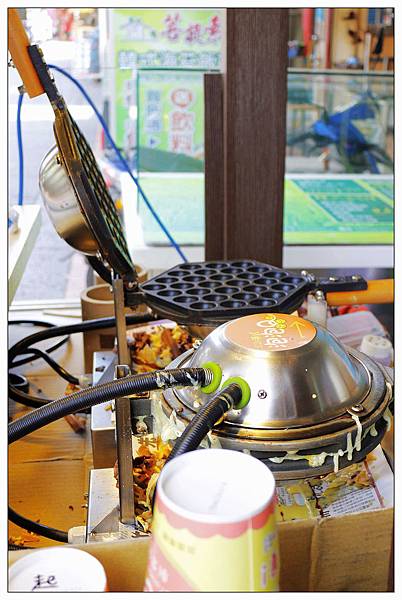 彰化鹿港))泡泡Q-創意雞蛋仔 ★鹿港第一市場內 ★外酥內Q好好吃 彰化鹿港))泡泡Q-創意雞蛋仔 ★鹿港第一市場內 ★外酥內Q好好吃