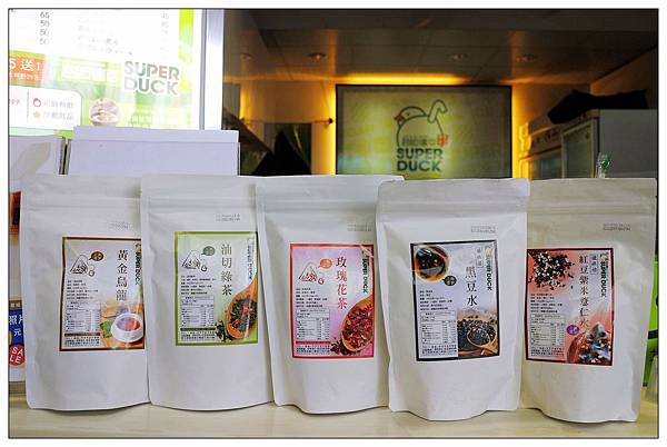 彰化鹿港))泡泡Q-創意雞蛋仔 ★鹿港第一市場內 ★外酥內Q好好吃 彰化鹿港))泡泡Q-創意雞蛋仔 ★鹿港第一市場內 ★外酥內Q好好吃