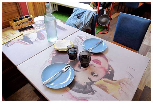 台中市西區美式餐廳))Hot Shock 哈燒庫美式休閒餐廳 /夏季來杯啤酒消暑又暢快 /團體聚餐歡樂好選擇 台中市西區美式餐廳))Hot Shock 哈燒庫美式休閒餐廳 /夏季來杯啤酒消暑又暢快 /團體聚餐歡樂好選擇