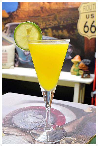 台中市西區美式餐廳))Hot Shock 哈燒庫美式休閒餐廳 /夏季來杯啤酒消暑又暢快 /團體聚餐歡樂好選擇 台中市西區美式餐廳))Hot Shock 哈燒庫美式休閒餐廳 /夏季來杯啤酒消暑又暢快 /團體聚餐歡樂好選擇