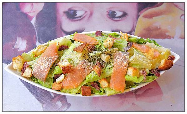 台中市西區美式餐廳))Hot Shock 哈燒庫美式休閒餐廳 /夏季來杯啤酒消暑又暢快 /團體聚餐歡樂好選擇 台中市西區美式餐廳))Hot Shock 哈燒庫美式休閒餐廳 /夏季來杯啤酒消暑又暢快 /團體聚餐歡樂好選擇