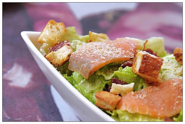 台中市西區美式餐廳))Hot Shock 哈燒庫美式休閒餐廳 /夏季來杯啤酒消暑又暢快 /團體聚餐歡樂好選擇 台中市西區美式餐廳))Hot Shock 哈燒庫美式休閒餐廳 /夏季來杯啤酒消暑又暢快 /團體聚餐歡樂好選擇