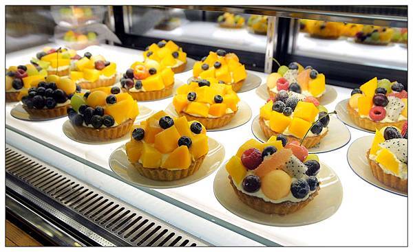 竹北甜點店))哈甜豬 Honey Piggy #當日現做新鮮水果塔#手工限量#外帶午茶#彌月禮盒、生日蛋 竹北甜點店))哈甜豬 Honey Piggy #當日現做新鮮水果塔#手工限量#外帶午茶#彌月禮盒、生日蛋