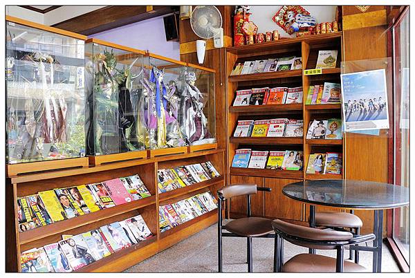 南投竹山鎮))津品園咖啡雜誌館 #結合布袋戲偶的一間複合式餐廳 南投竹山鎮))津品園咖啡雜誌館 #結合布袋戲偶的一間複合式餐廳